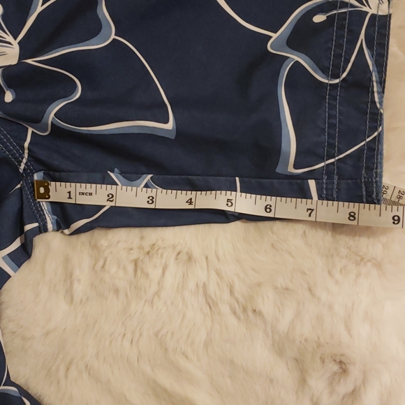 Men's Swim Trunks - Picture 4 of 4